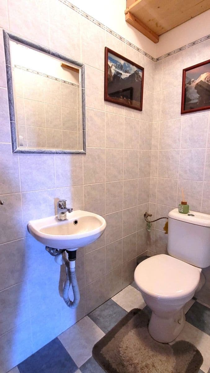 Pronájem bytu 4+kk 105 m², nám. Svobody, Úvaly, Středočeský kraj Pronájem bytu 4+kk 105 m², nám. Svobody, Úvaly, Středočeský kraj