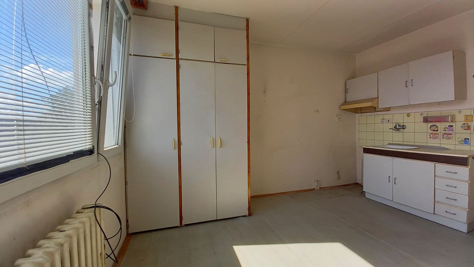 Prodej bytu 1+1 40 m², Na Komárově, Kaznějov, Plzeňský kraj Prodej bytu 1+1 40 m², Na Komárově, Kaznějov, Plzeňský kraj