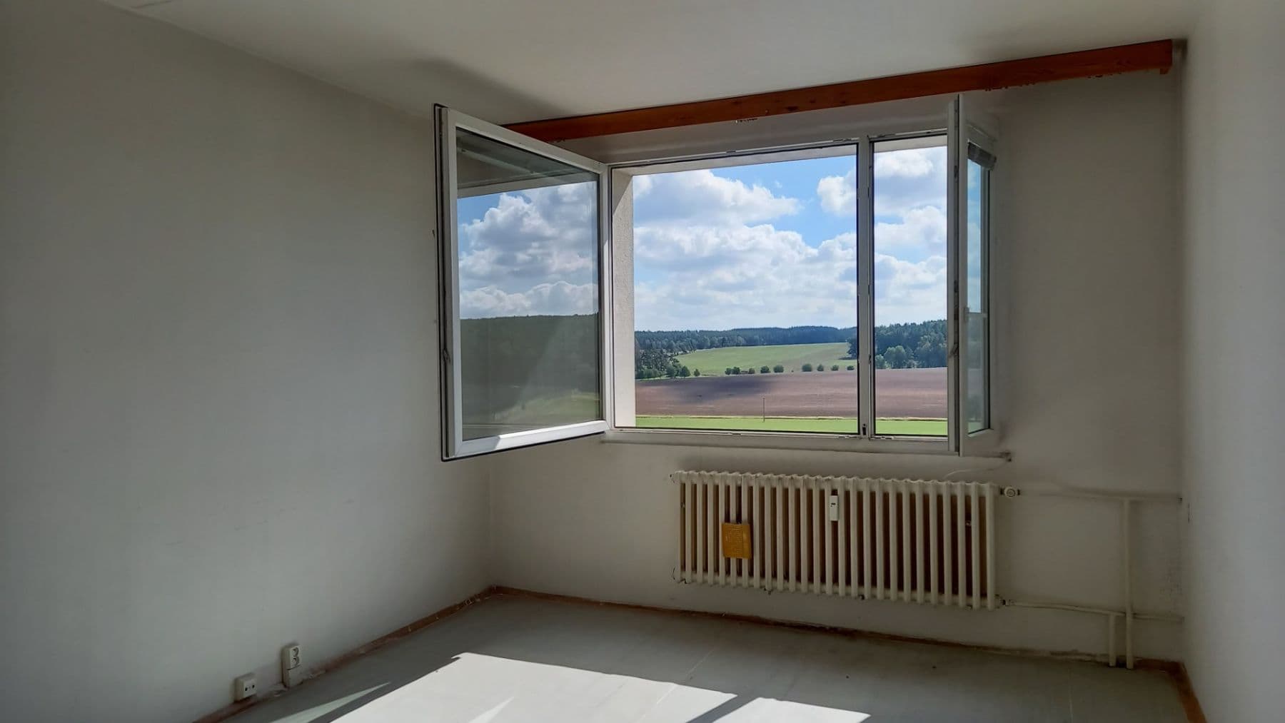 Prodej bytu 1+1 40 m², Na Komárově, Kaznějov, Plzeňský kraj Prodej bytu 1+1 40 m², Na Komárově, Kaznějov, Plzeňský kraj