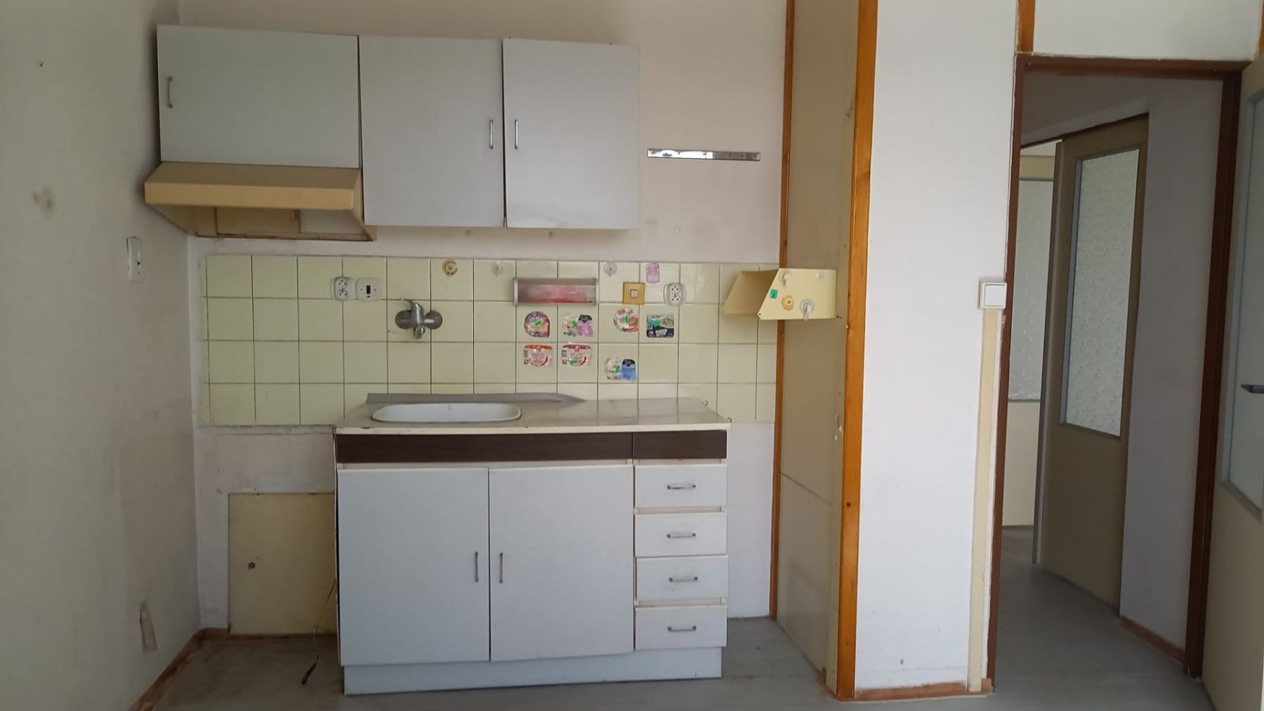 Prodej bytu 1+1 40 m², Na Komárově, Kaznějov, Plzeňský kraj Prodej bytu 1+1 40 m², Na Komárově, Kaznějov, Plzeňský kraj