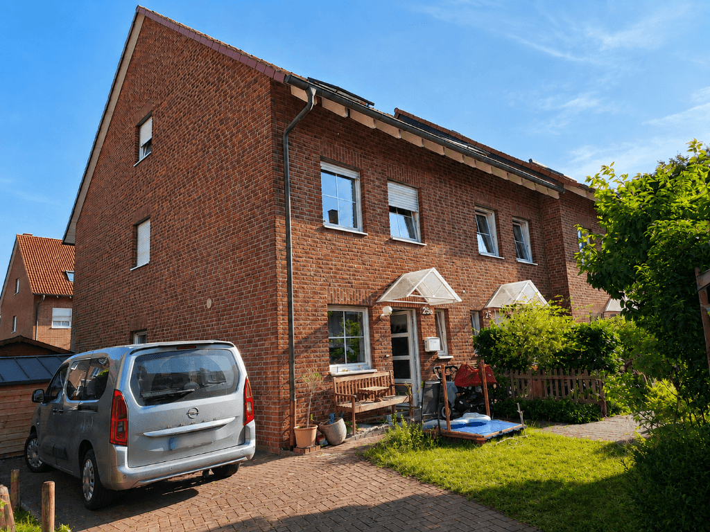 Prodej domu 125 m², pozemek 255 m², Dortmund, Severní Porýní-Vestfálsko Prodej domu 125 m², pozemek 255 m², Dortmund, Severní Porýní-Vestfálsko