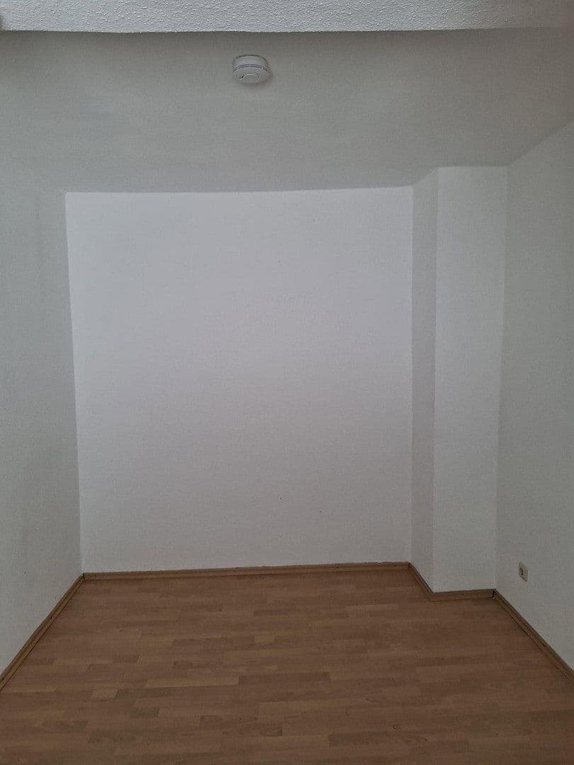 Pronájem bytu 2+1 47 m², Plateniusstr. 18, Wuppertal, Severní Porýní-Vestfálsko Pronájem bytu 2+1 47 m², Plateniusstr. 18, Wuppertal, Severní Porýní-Vestfálsko