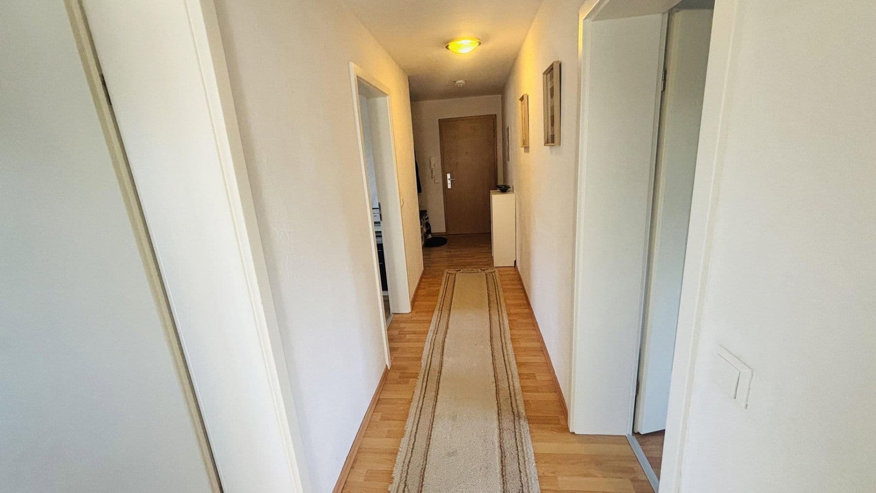 Pronájem bytu 3+1 65 m², Spechtstraße 9, Albstadt, Bádensko-Württembersko Pronájem bytu 3+1 65 m², Spechtstraße 9, Albstadt, Bádensko-Württembersko