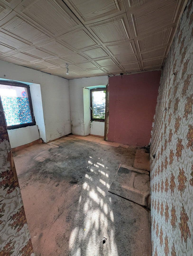 Pronájem domu 120 m², pozemek 500 m², Kraichtal, Bádensko-Württembersko Pronájem domu 120 m², pozemek 500 m², Kraichtal, Bádensko-Württembersko