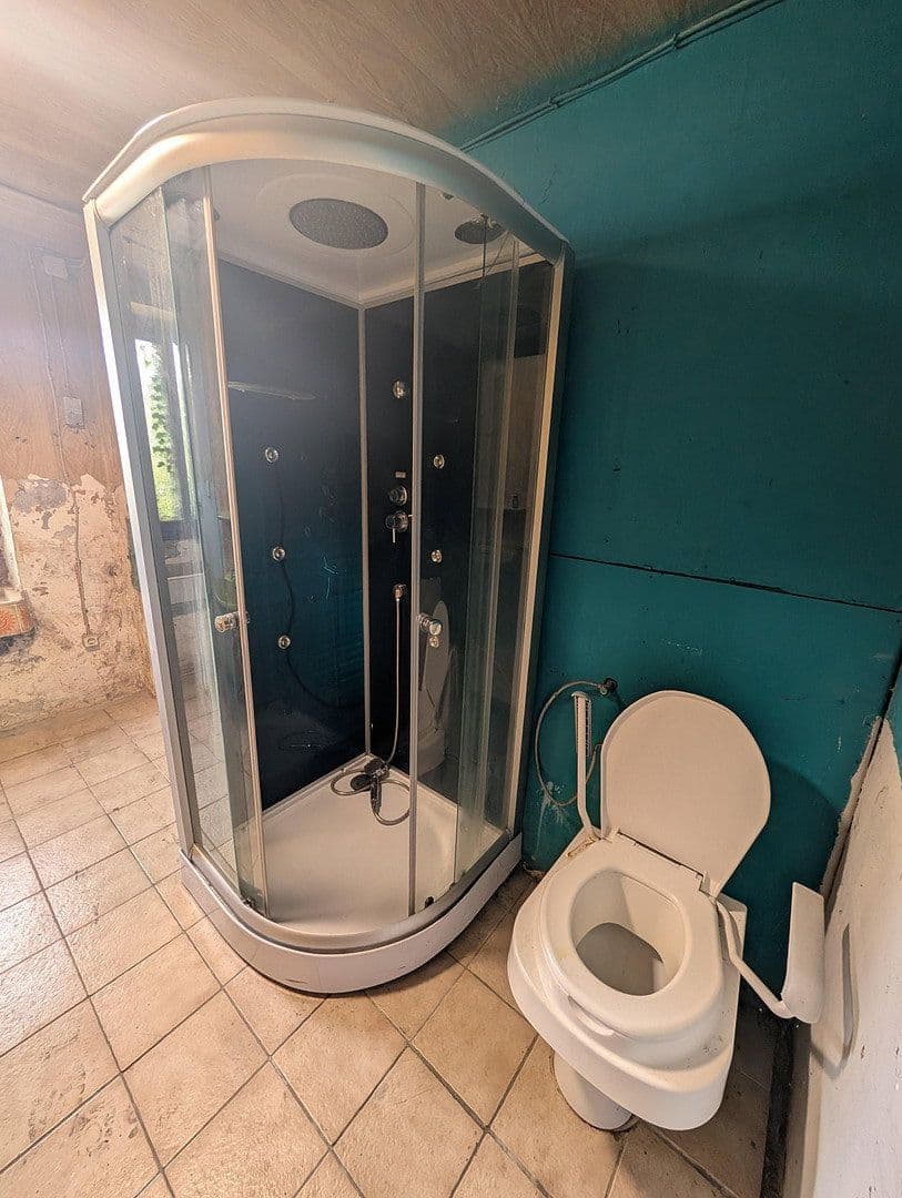 Pronájem domu 120 m², pozemek 500 m², Kraichtal, Bádensko-Württembersko Pronájem domu 120 m², pozemek 500 m², Kraichtal, Bádensko-Württembersko