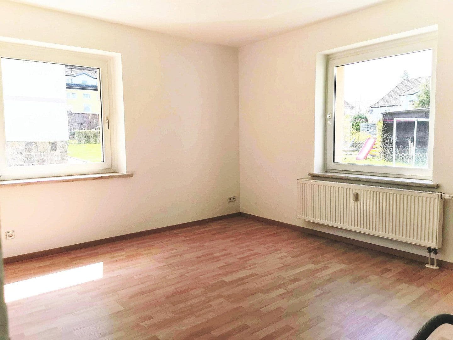 Pronájem bytu 2+1 43 m², Abteisiedlung 17, Oberlungwitz, Sasko Pronájem bytu 2+1 43 m², Abteisiedlung 17, Oberlungwitz, Sasko