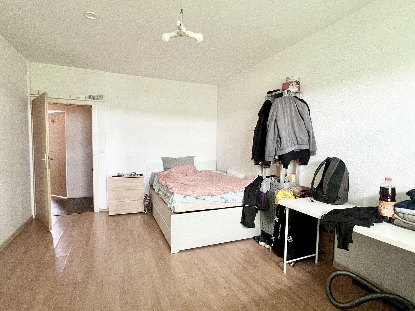 Prodej bytu 3+1 62 m², Berlin, Berlín Prodej bytu 3+1 62 m², Berlin, Berlín