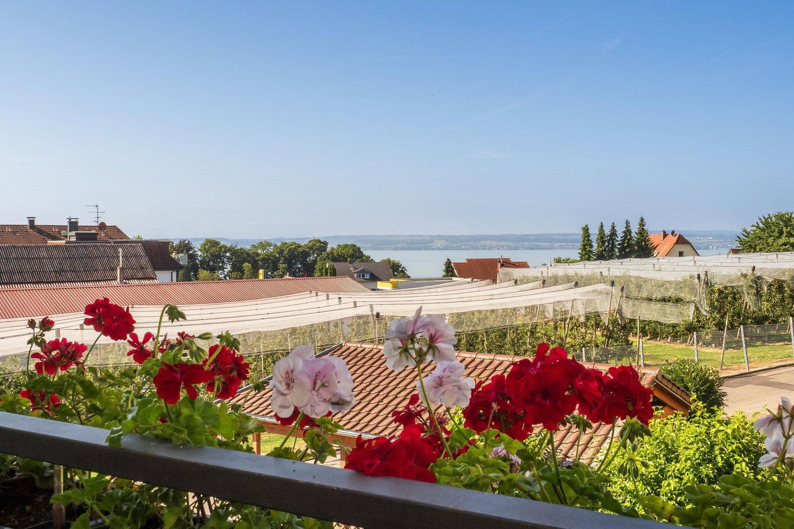 Pronájem bytu 1+kk 43 m², Meersburg, Bádensko-Württembersko Pronájem bytu 1+kk 43 m², Meersburg, Bádensko-Württembersko