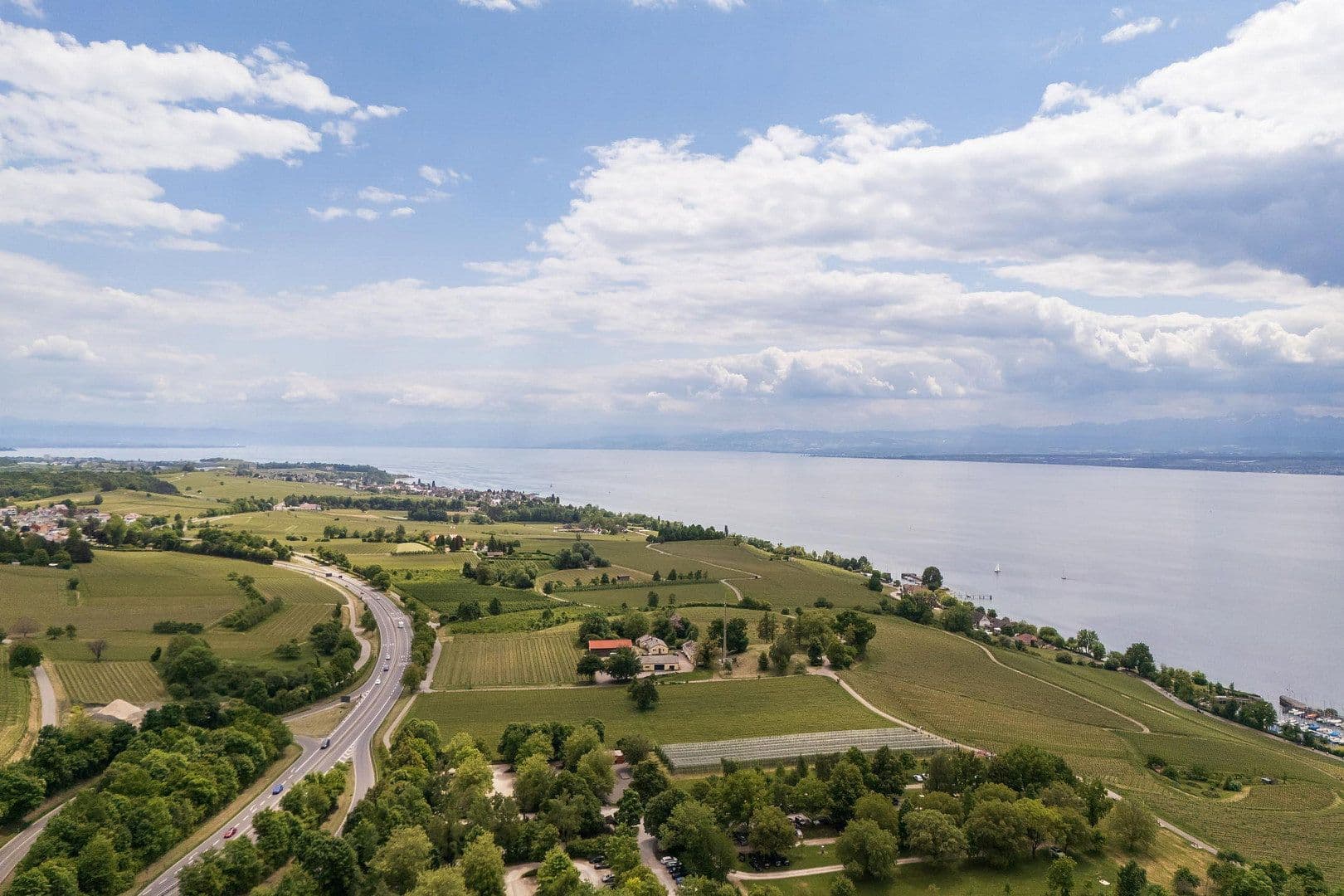 Pronájem bytu 1+kk 43 m², Meersburg, Bádensko-Württembersko Pronájem bytu 1+kk 43 m², Meersburg, Bádensko-Württembersko