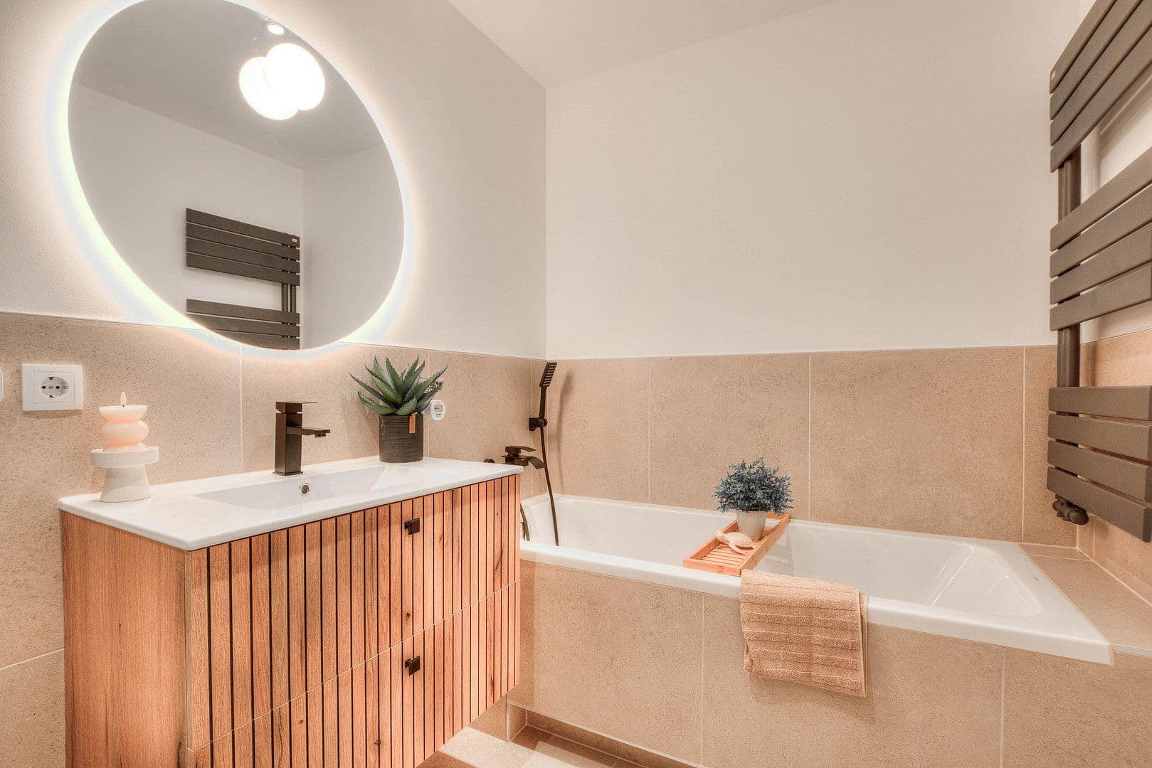 Prodej bytu 3+1 85 m², Datteln, Severní Porýní-Vestfálsko Prodej bytu 3+1 85 m², Datteln, Severní Porýní-Vestfálsko