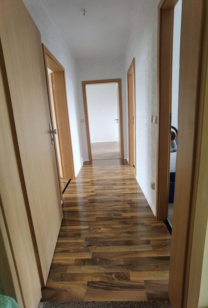 Pronájem bytu 4+1 77 m², Puschkinstr. 2, Halberstadt, Sasko-Anhaltsko Pronájem bytu 4+1 77 m², Puschkinstr. 2, Halberstadt, Sasko-Anhaltsko
