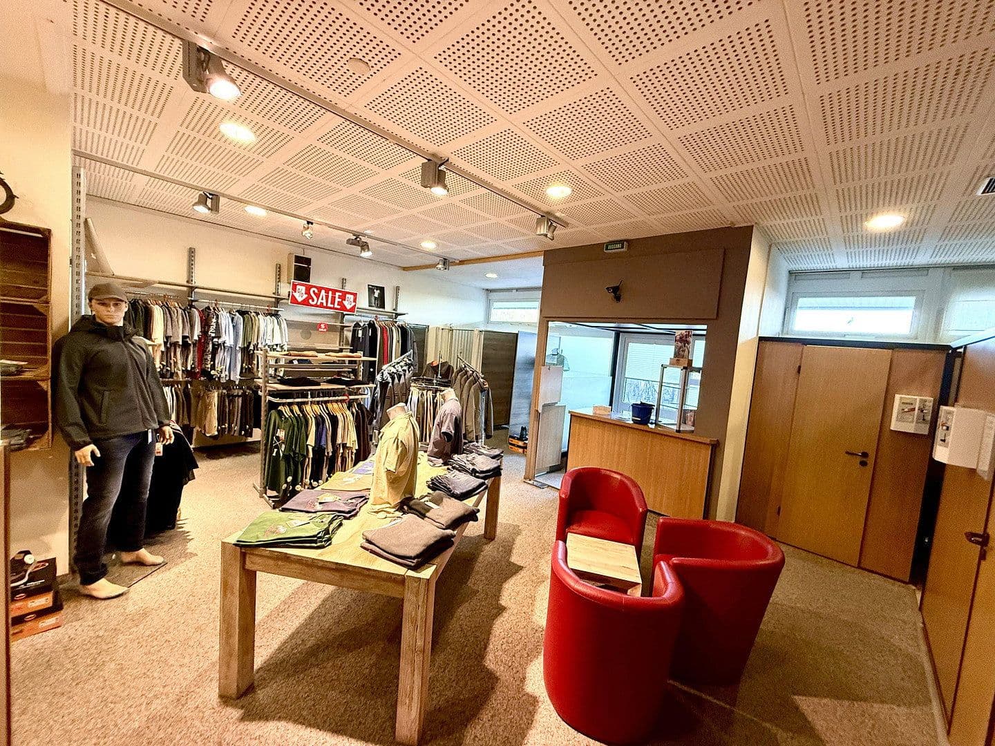 Pronájem nebytového prostoru 212 m², Bismarckstraße 49-51, Borkum, Dolní Sasko Pronájem nebytového prostoru 212 m², Bismarckstraße 49-51, Borkum, Dolní Sasko