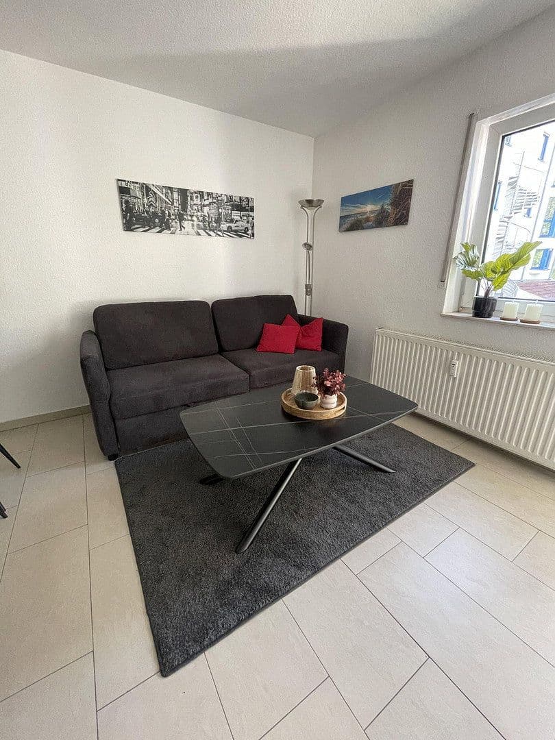 Pronájem bytu 1+1 33 m², Hattinger Str. 572, Bochum, Severní Porýní-Vestfálsko Pronájem bytu 1+1 33 m², Hattinger Str. 572, Bochum, Severní Porýní-Vestfálsko
