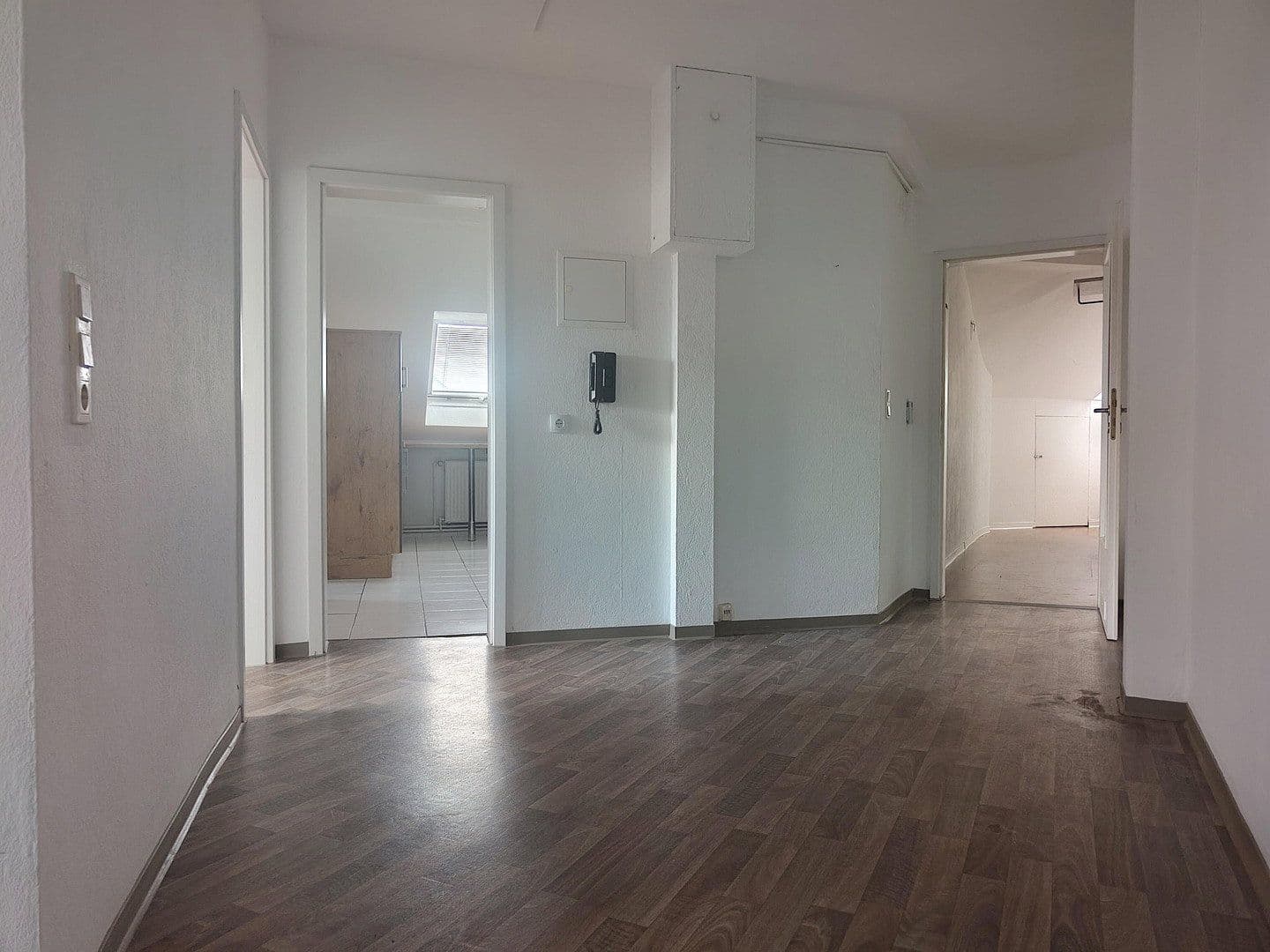 Pronájem bytu 3+1 83 m², Aschaffenburg, Bavorsko Pronájem bytu 3+1 83 m², Aschaffenburg, Bavorsko