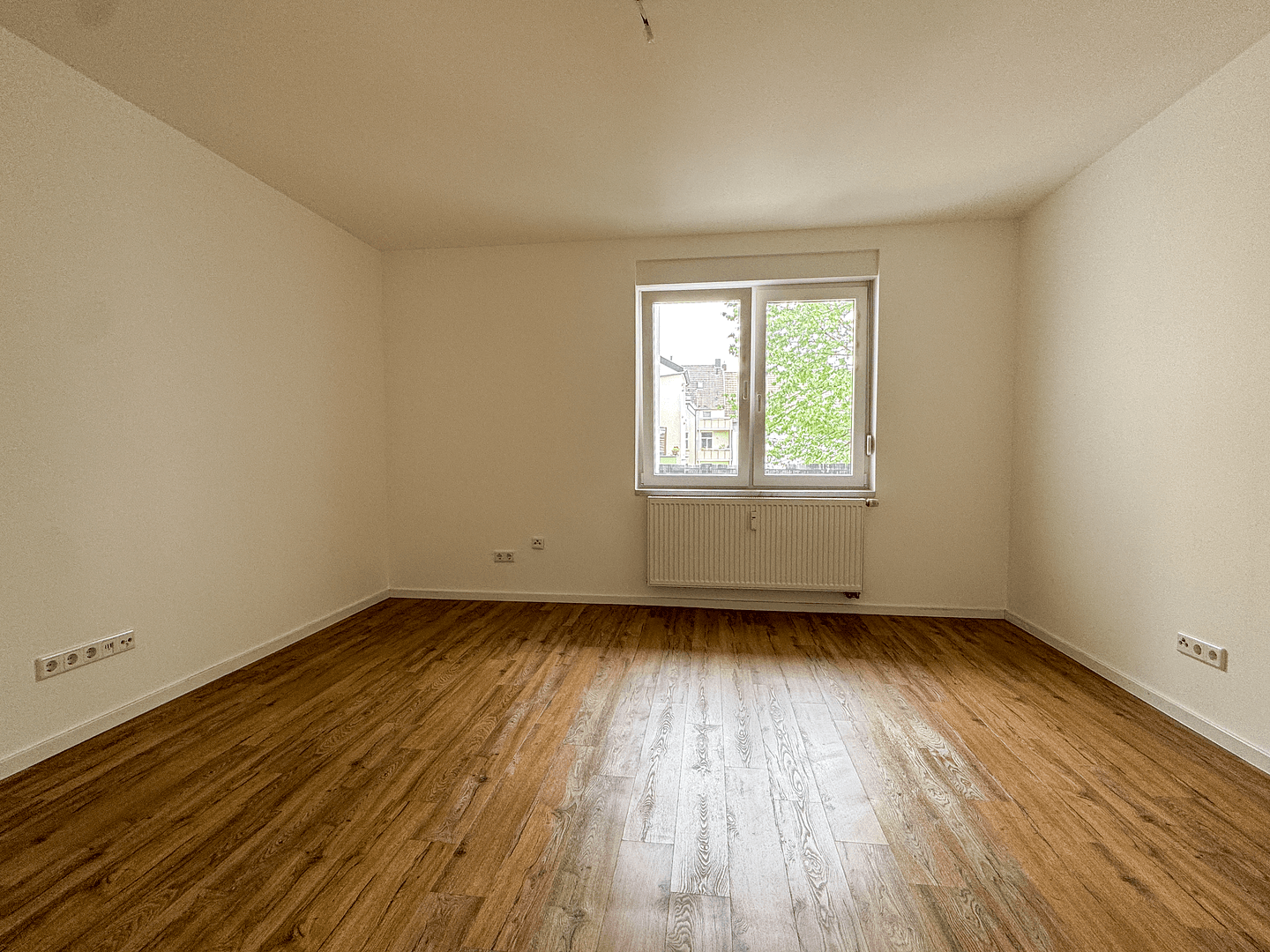 Pronájem bytu 1+1 42 m², Leverkusen, Opladen, Severní Porýní-Vestfálsko Pronájem bytu 1+1 42 m², Leverkusen, Opladen, Severní Porýní-Vestfálsko