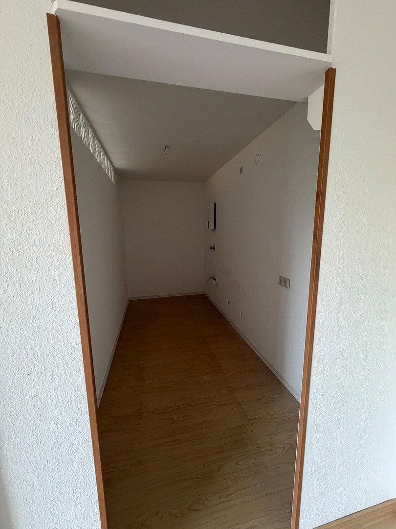 Pronájem bytu 2+1 60 m², Erkrath, Severní Porýní-Vestfálsko Pronájem bytu 2+1 60 m², Erkrath, Severní Porýní-Vestfálsko
