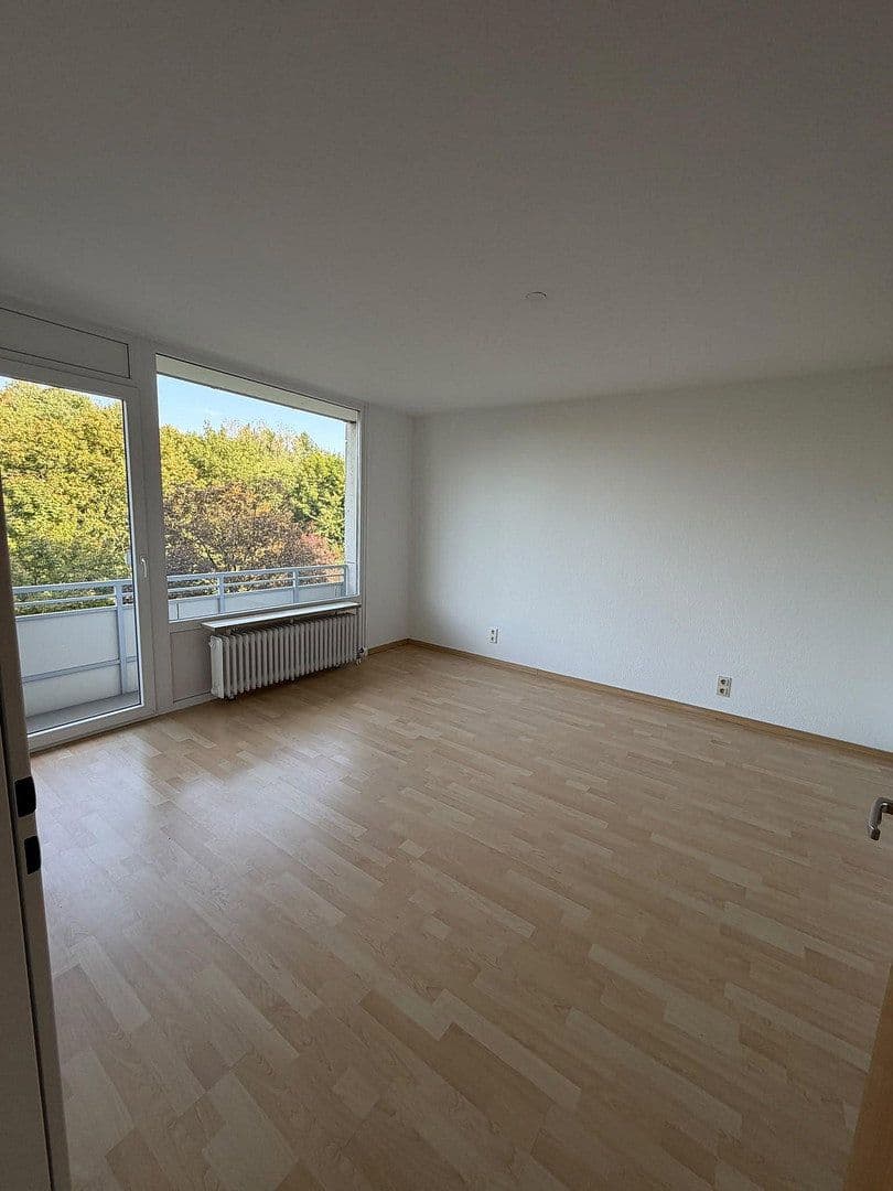 Pronájem bytu 2+1 60 m², Erkrath, Severní Porýní-Vestfálsko Pronájem bytu 2+1 60 m², Erkrath, Severní Porýní-Vestfálsko