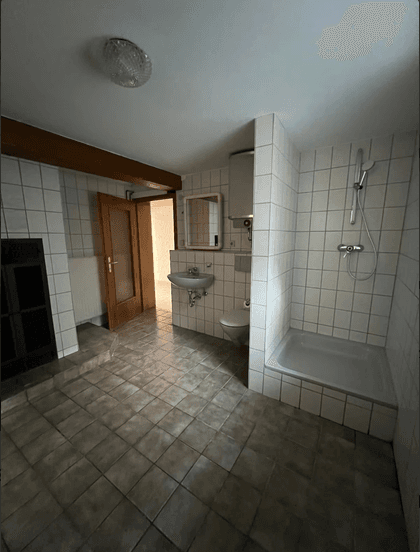 Pronájem domu 140 m², pozemek 450 m², Haigerloch, Bádensko-Württembersko Pronájem domu 140 m², pozemek 450 m², Haigerloch, Bádensko-Württembersko
