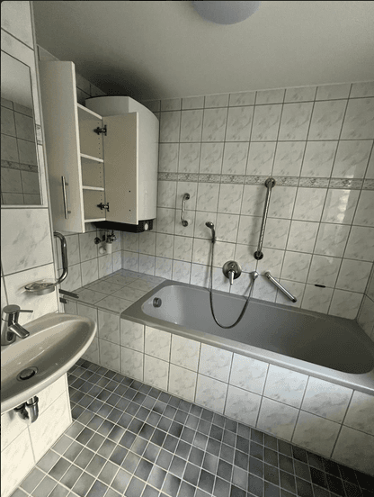 Pronájem domu 140 m², pozemek 450 m², Haigerloch, Bádensko-Württembersko Pronájem domu 140 m², pozemek 450 m², Haigerloch, Bádensko-Württembersko