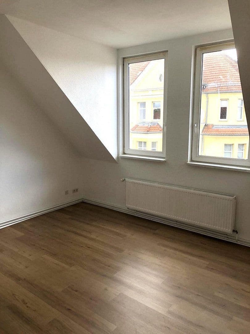 Pronájem bytu 1+kk 44 m², Brandenburg, Braniborsko Pronájem bytu 1+kk 44 m², Brandenburg, Braniborsko