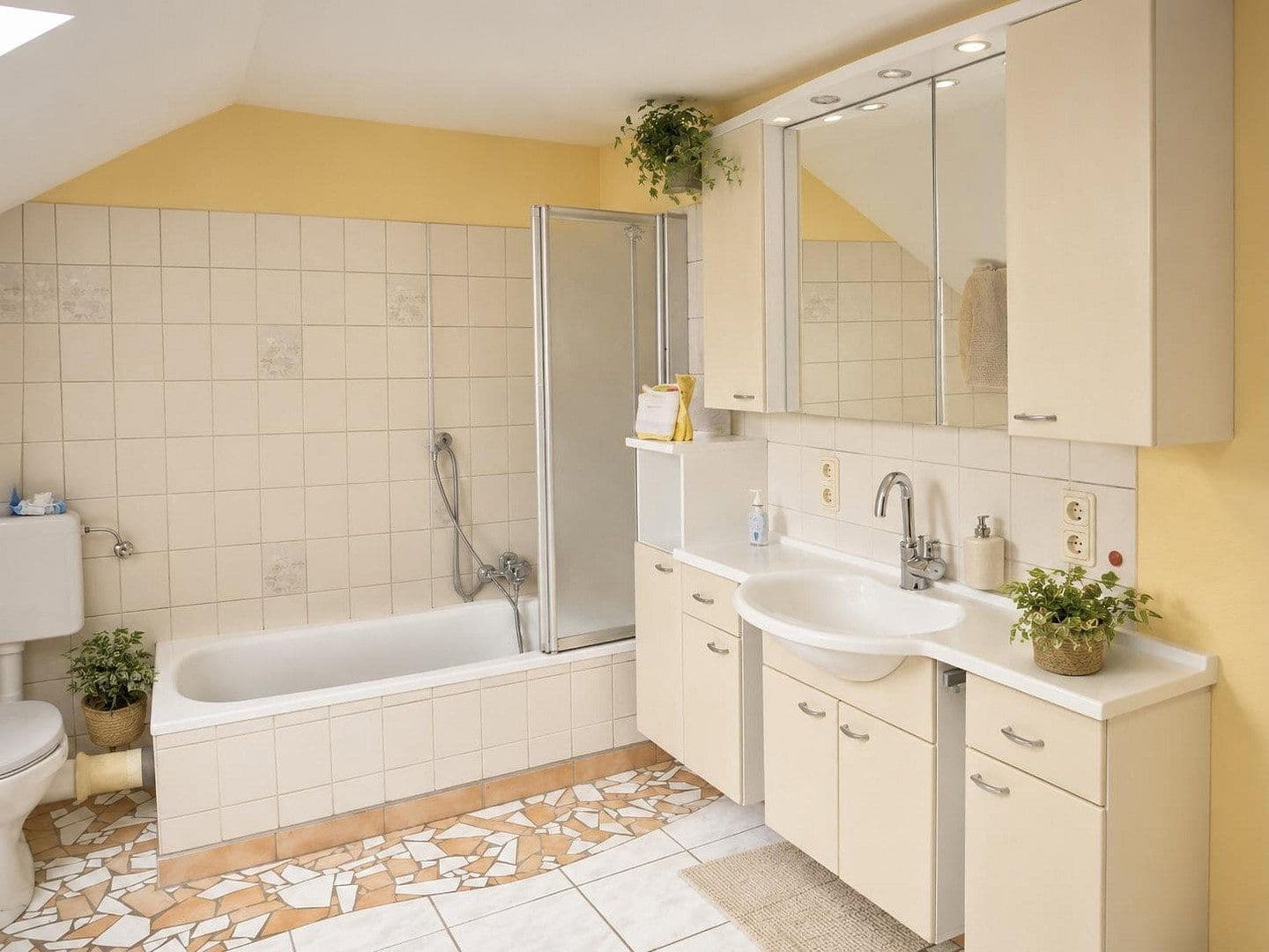 Prodej domu 333 m², pozemek 1.100 m², Burghaun, Hessen Prodej domu 333 m², pozemek 1.100 m², Burghaun, Hessen