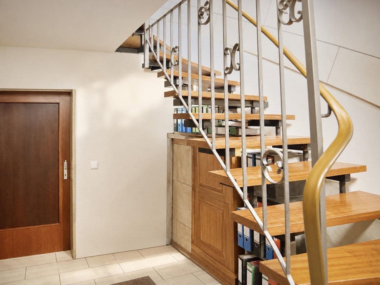 Prodej domu 333 m², pozemek 1.100 m², Burghaun, Hessen Prodej domu 333 m², pozemek 1.100 m², Burghaun, Hessen