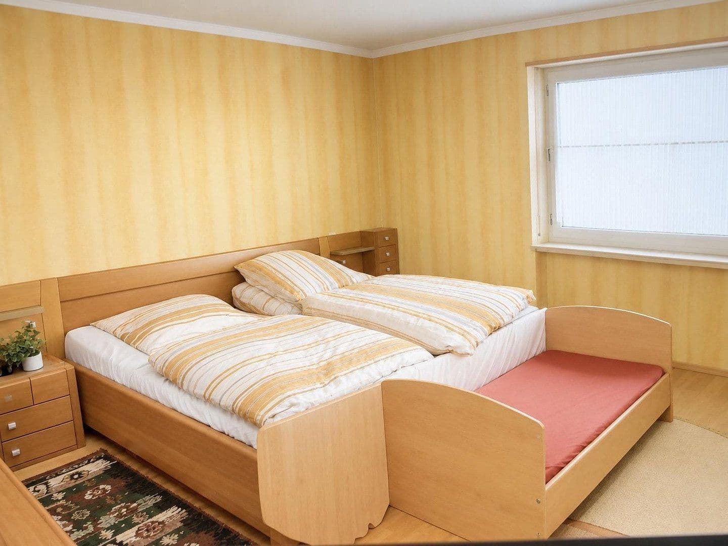 Prodej domu 333 m², pozemek 1.100 m², Burghaun, Hessen Prodej domu 333 m², pozemek 1.100 m², Burghaun, Hessen