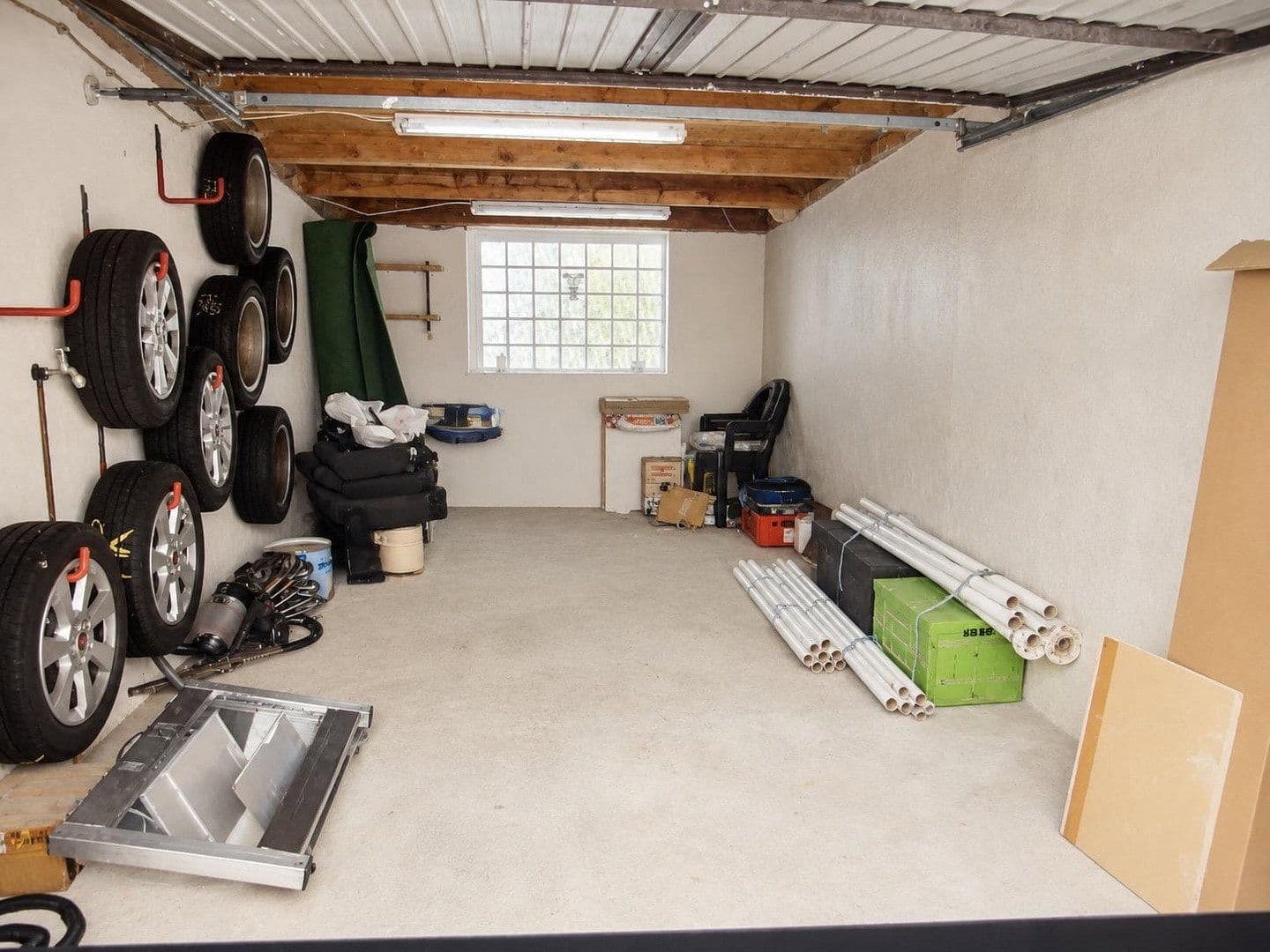 Prodej domu 333 m², pozemek 1.100 m², Burghaun, Hessen Prodej domu 333 m², pozemek 1.100 m², Burghaun, Hessen