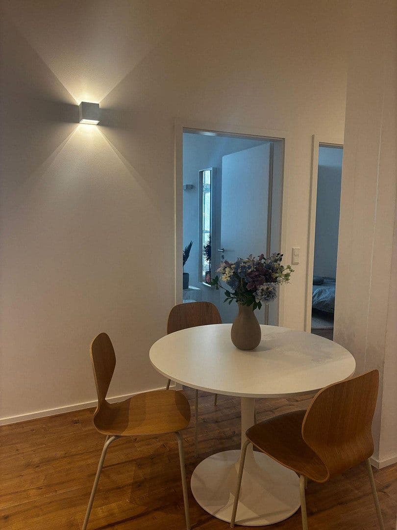 Pronájem bytu 4+1 71 m², Fürther Str. 42A, Nürnberg Gostenhof, Bavorsko Pronájem bytu 4+1 71 m², Fürther Str. 42A, Nürnberg Gostenhof, Bavorsko