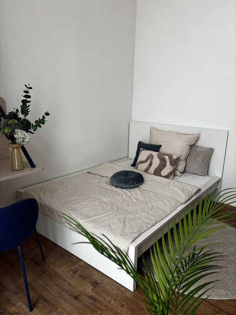 Pronájem bytu 4+1 71 m², Fürther Str. 42A, Nürnberg Gostenhof, Bavorsko Pronájem bytu 4+1 71 m², Fürther Str. 42A, Nürnberg Gostenhof, Bavorsko