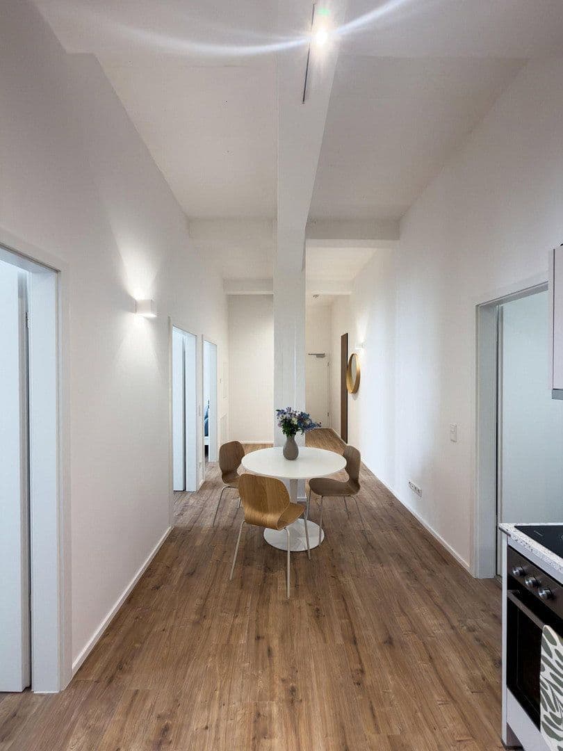 Pronájem bytu 4+1 71 m², Fürther Str. 42A, Nürnberg Gostenhof, Bavorsko Pronájem bytu 4+1 71 m², Fürther Str. 42A, Nürnberg Gostenhof, Bavorsko