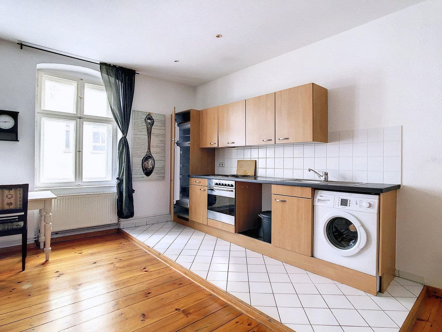 Prodej bytu 1+1 37 m², Berlin, Berlín Prodej bytu 1+1 37 m², Berlin, Berlín