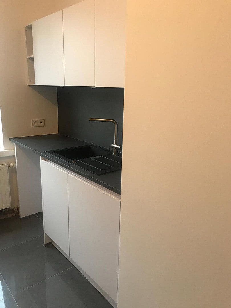 Prodej bytu 2+1 57 m², Ostseestraße 41, Berlin, Berlín Prodej bytu 2+1 57 m², Ostseestraße 41, Berlin, Berlín