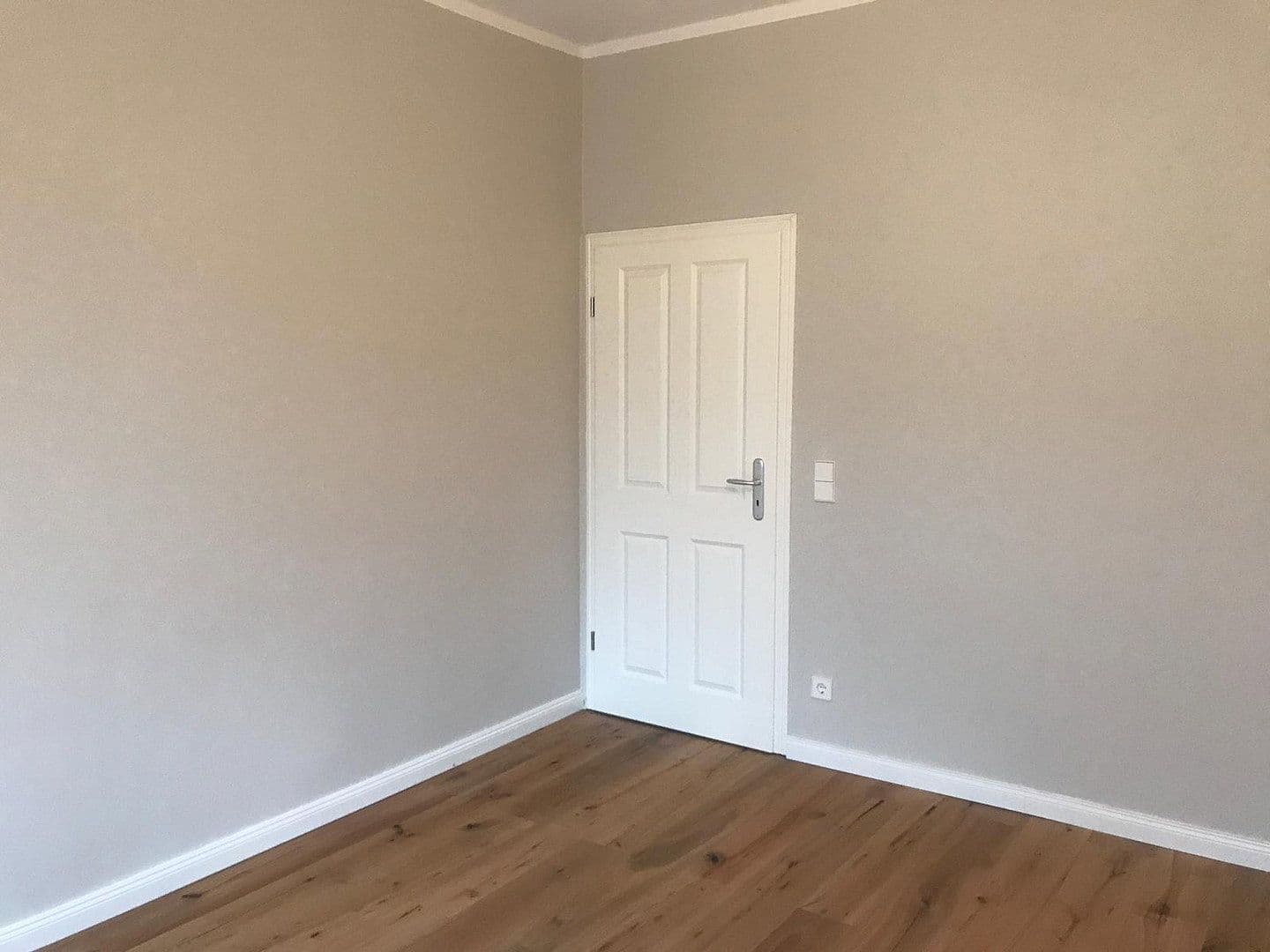 Prodej bytu 2+1 57 m², Ostseestraße 41, Berlin, Berlín Prodej bytu 2+1 57 m², Ostseestraße 41, Berlin, Berlín
