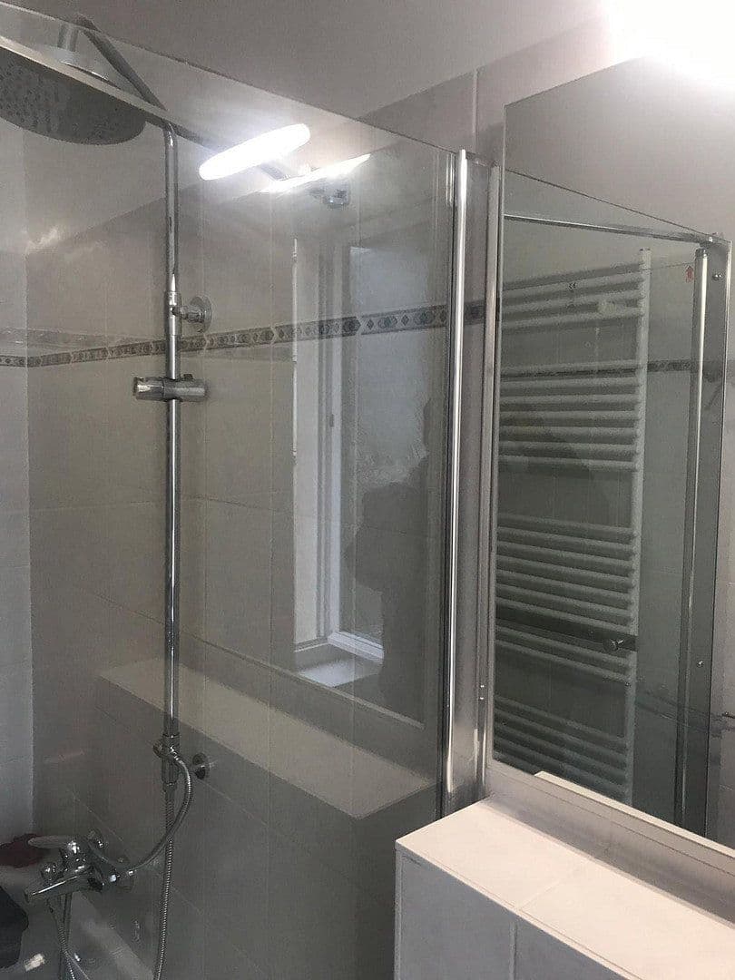 Prodej bytu 2+1 57 m², Ostseestraße 41, Berlin, Berlín Prodej bytu 2+1 57 m², Ostseestraße 41, Berlin, Berlín