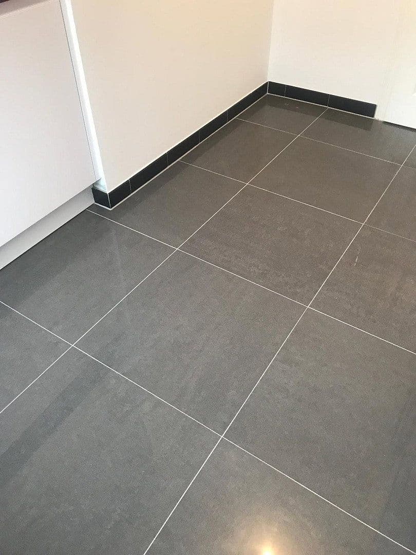 Prodej bytu 2+1 57 m², Ostseestraße 41, Berlin, Berlín Prodej bytu 2+1 57 m², Ostseestraße 41, Berlin, Berlín