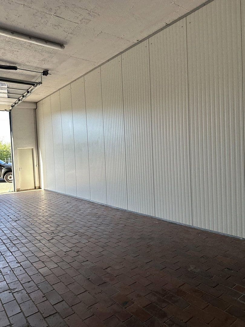 Pronájem nebytového prostoru 120 m², Friedrich Kaiser Strasse 13, Iserlohn, Severní Porýní-Vestfálsko Pronájem nebytového prostoru 120 m², Friedrich Kaiser Strasse 13, Iserlohn, Severní Porýní-Vestfálsko