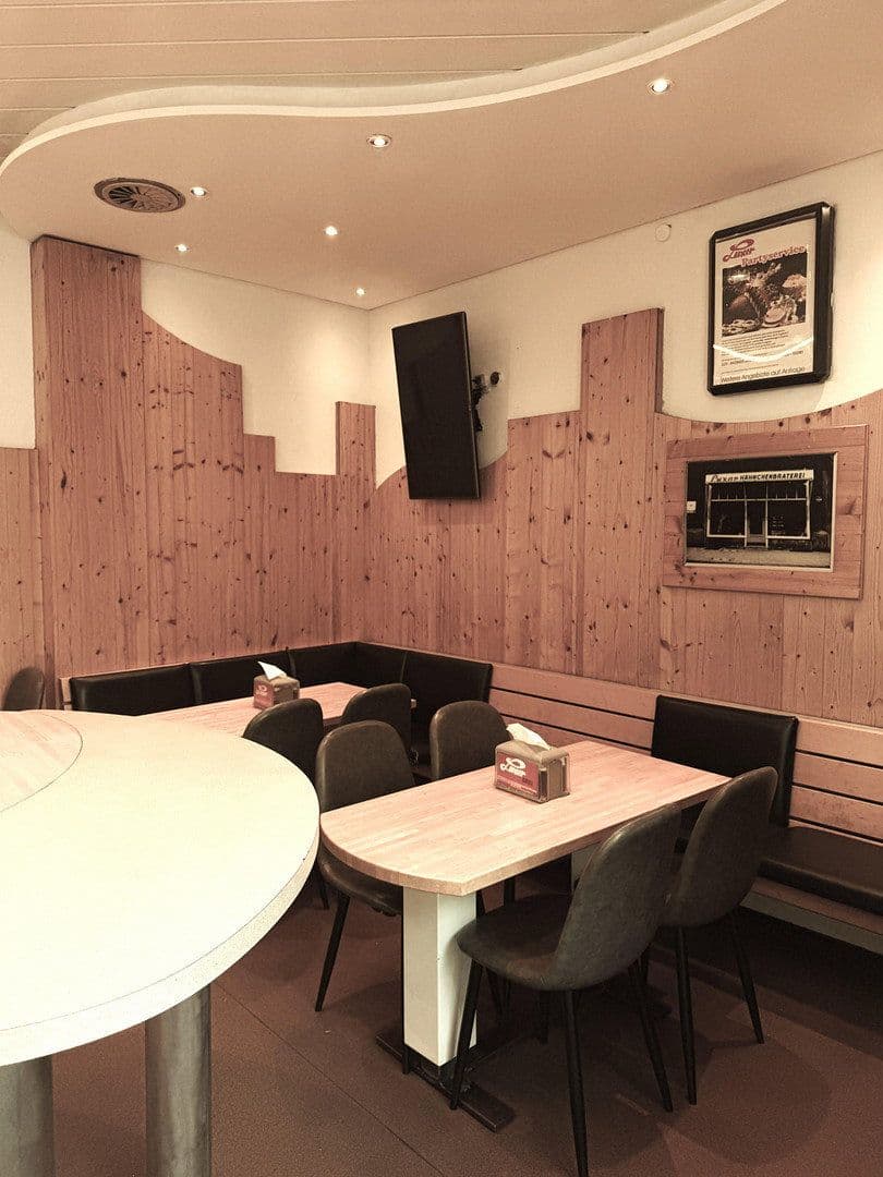 Pronájem nebytového prostoru 62 m², Roßststraße 87, Düsseldorf, Severní Porýní-Vestfálsko Pronájem nebytového prostoru 62 m², Roßststraße 87, Düsseldorf, Severní Porýní-Vestfálsko
