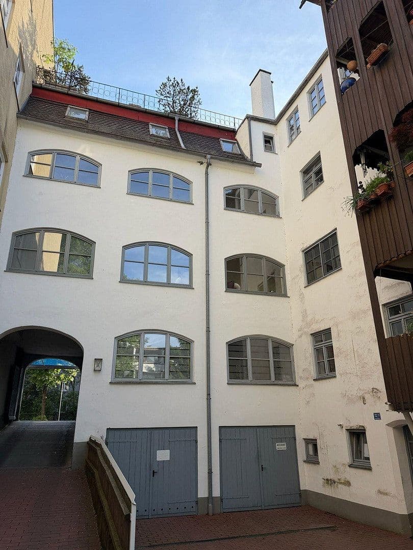 Prodej bytu 3+1 100 m², Oberer Graben 11, Augsburg, Bavorsko Prodej bytu 3+1 100 m², Oberer Graben 11, Augsburg, Bavorsko