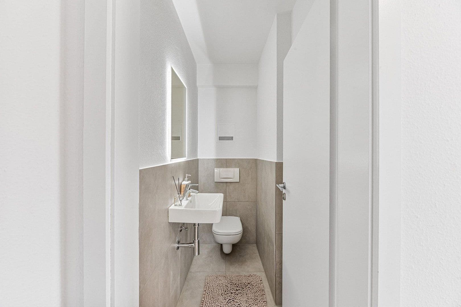 Prodej bytu 3+1 85 m², Leonberg, Bádensko-Württembersko Prodej bytu 3+1 85 m², Leonberg, Bádensko-Württembersko