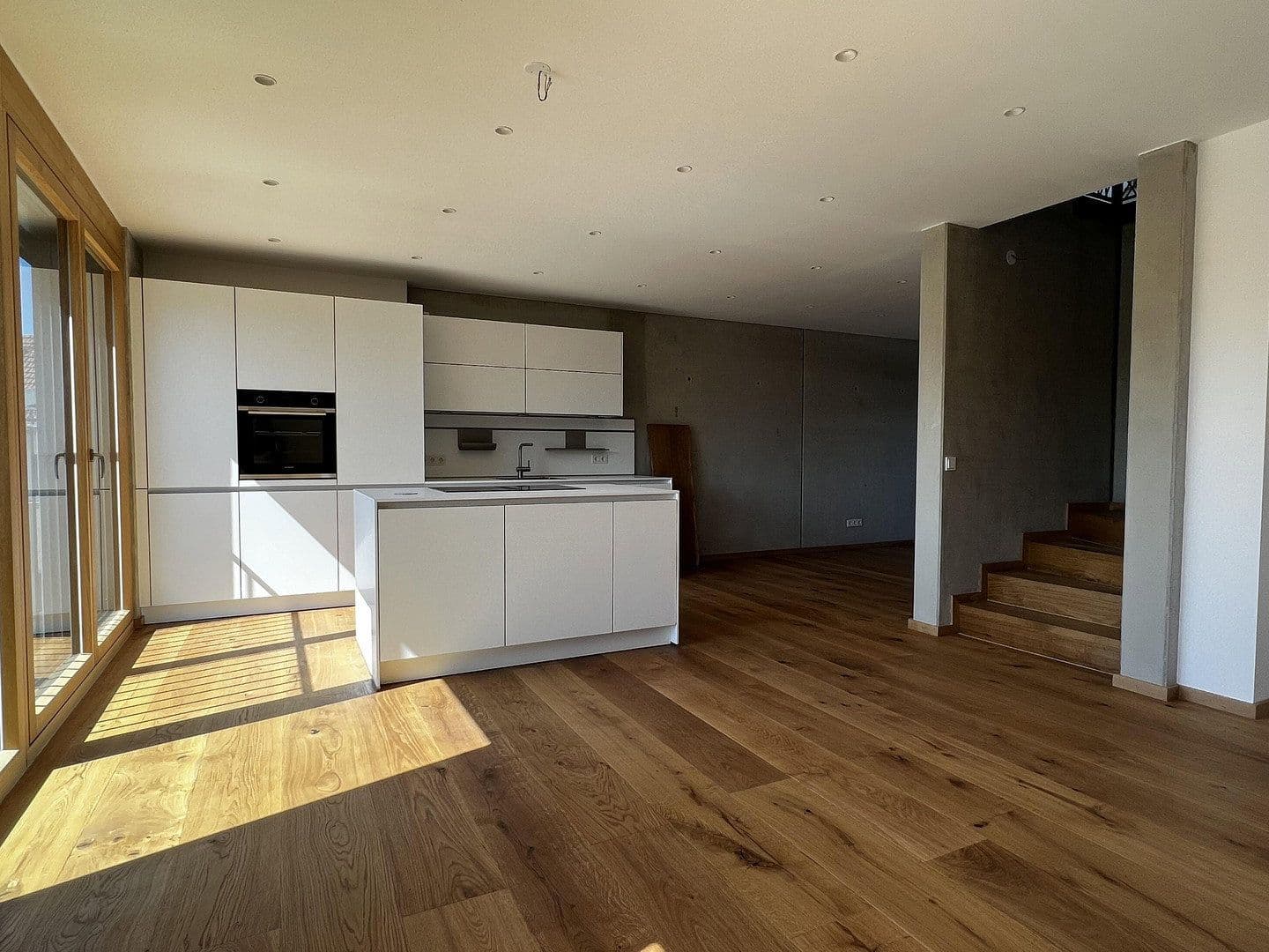 Pronájem bytu 4+1 144 m², Lerchenfeldstraße 28, München, Bavorsko Pronájem bytu 4+1 144 m², Lerchenfeldstraße 28, München, Bavorsko