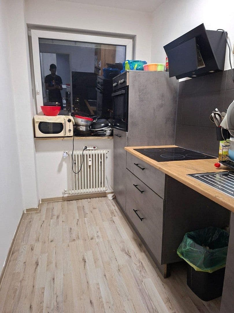 Pronájem bytu 4+1 90 m², Gerhart - Hauptmann Straße 15, Erlangen, Bavorsko Pronájem bytu 4+1 90 m², Gerhart - Hauptmann Straße 15, Erlangen, Bavorsko