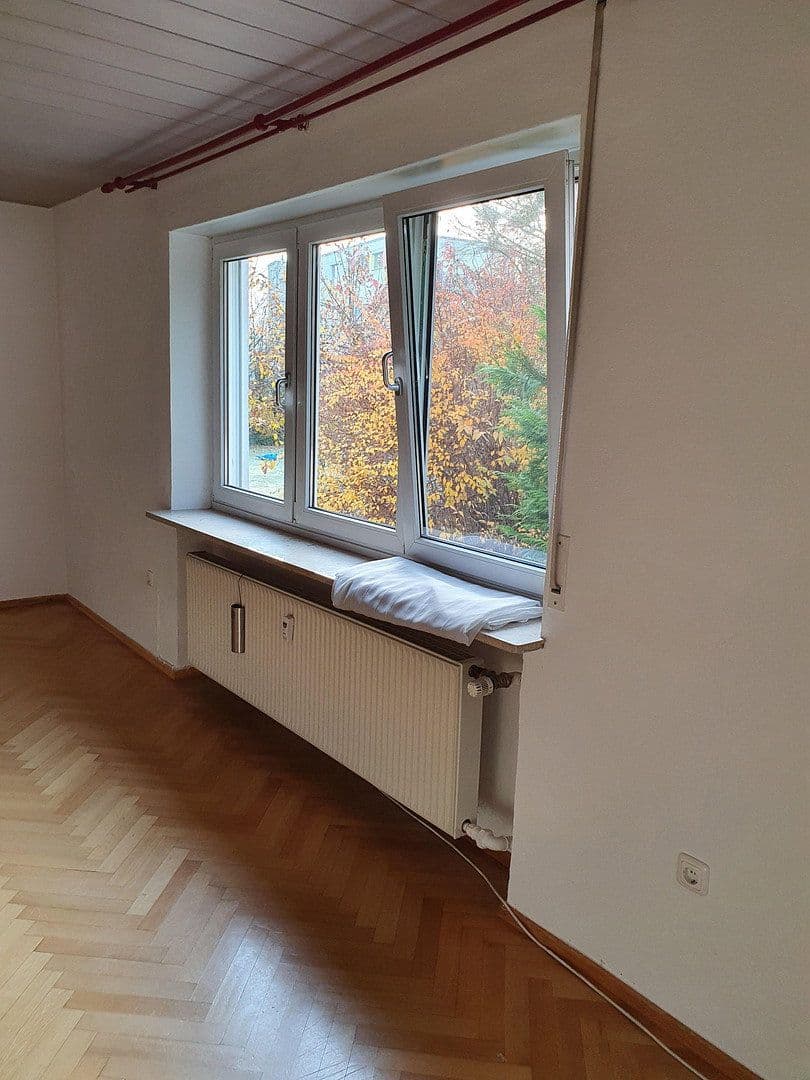 Prodej domu 125 m², pozemek 672 m², Erlangen, Bavorsko Prodej domu 125 m², pozemek 672 m², Erlangen, Bavorsko