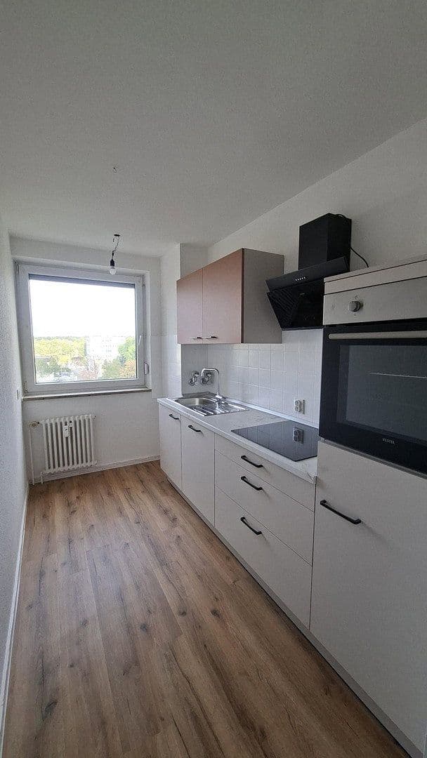 Pronájem bytu 2+1 56 m², Staufenstraße 1, Dietzenbach, Hessen Pronájem bytu 2+1 56 m², Staufenstraße 1, Dietzenbach, Hessen