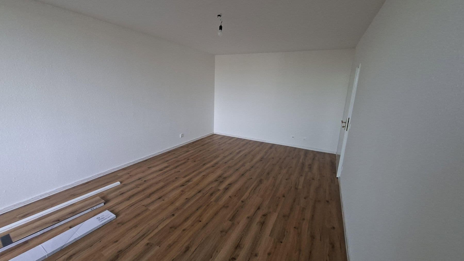Pronájem bytu 2+1 56 m², Staufenstraße 1, Dietzenbach, Hessen Pronájem bytu 2+1 56 m², Staufenstraße 1, Dietzenbach, Hessen