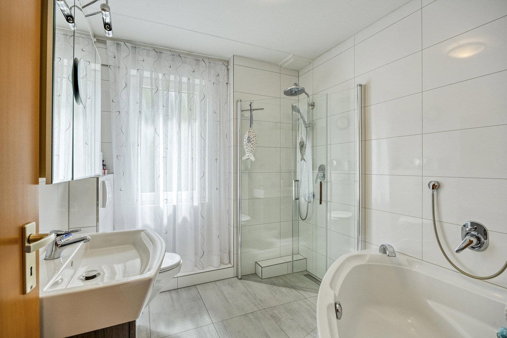 Prodej domu 126 m², pozemek 345 m², Essen, Severní Porýní-Vestfálsko Prodej domu 126 m², pozemek 345 m², Essen, Severní Porýní-Vestfálsko