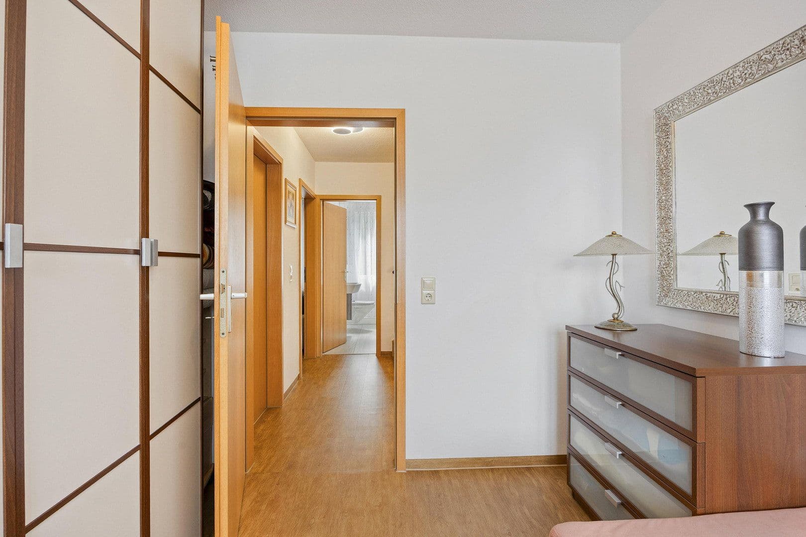 Prodej domu 126 m², pozemek 345 m², Essen, Severní Porýní-Vestfálsko Prodej domu 126 m², pozemek 345 m², Essen, Severní Porýní-Vestfálsko