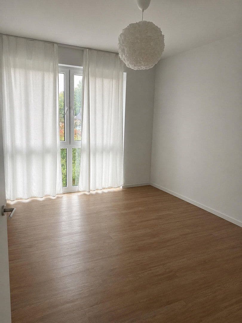 Pronájem domu 130 m², pozemek 320 m², Lippstadt, Severní Porýní-Vestfálsko Pronájem domu 130 m², pozemek 320 m², Lippstadt, Severní Porýní-Vestfálsko