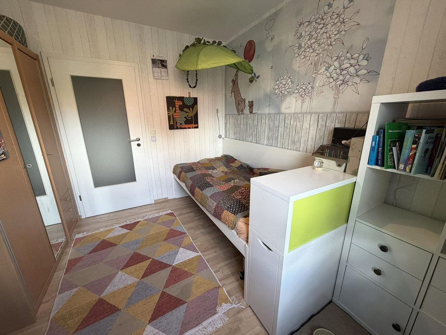 Prodej domu 264 m², pozemek 881 m², Meldauer Straße 5, Wackersdorf, Bavorsko Prodej domu 264 m², pozemek 881 m², Meldauer Straße 5, Wackersdorf, Bavorsko