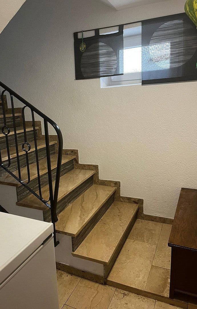 Prodej domu 264 m², pozemek 881 m², Meldauer Straße 5, Wackersdorf, Bavorsko Prodej domu 264 m², pozemek 881 m², Meldauer Straße 5, Wackersdorf, Bavorsko